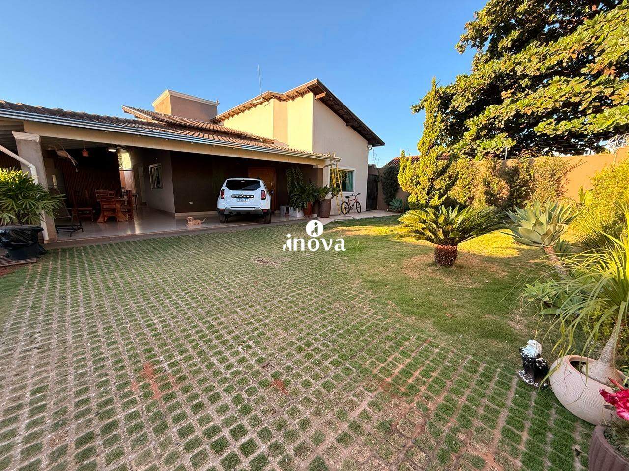 Casa à venda no Lourdes, Bairro de: 