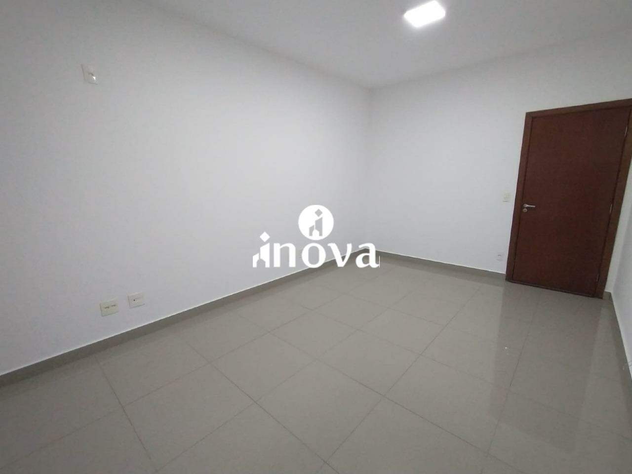 Sala ou Loja para aluguel no Santa Maria: 