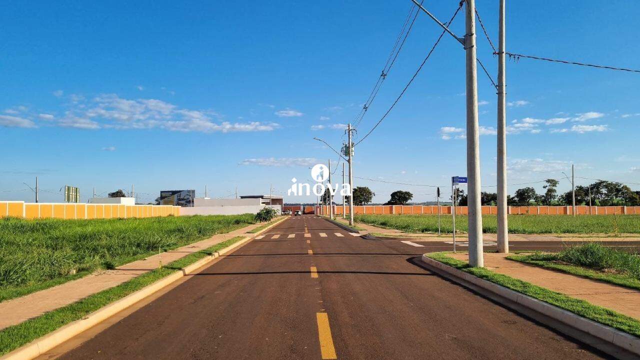 Terreno em Condomínio à venda no Brahman I, Condomínio: 