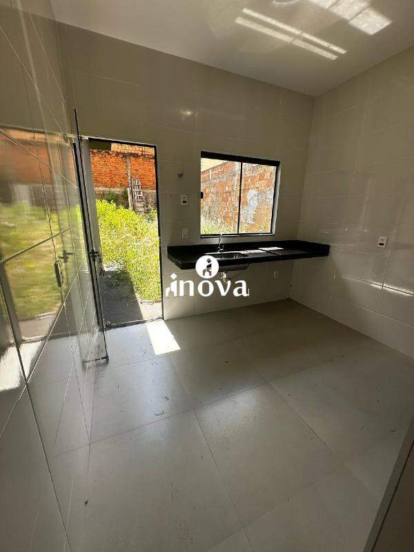Casa para aluguel no Santa Maria: 