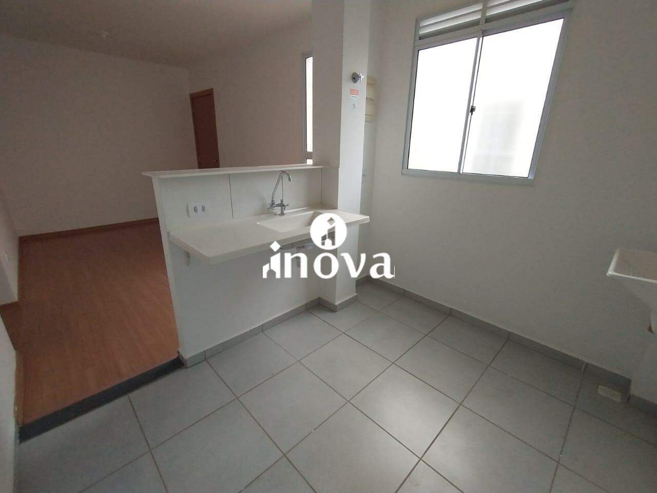 Apartamento para aluguel no Manoel Mendes: 