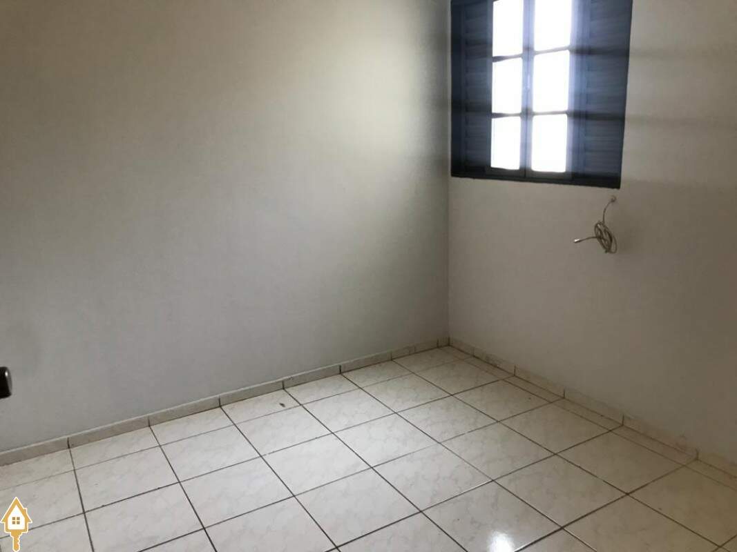 Apartamento para aluguel no Fabrício: 