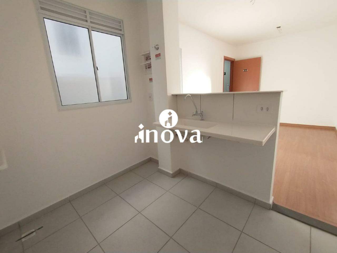 Apartamento para aluguel no Manoel Mendes: 