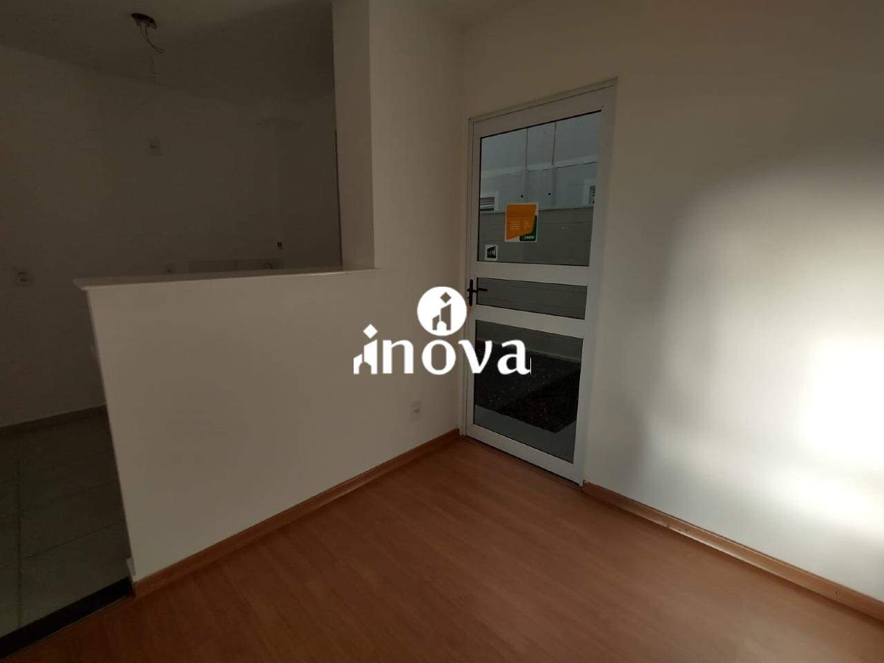Apartamento para aluguel no Manoel Mendes: 