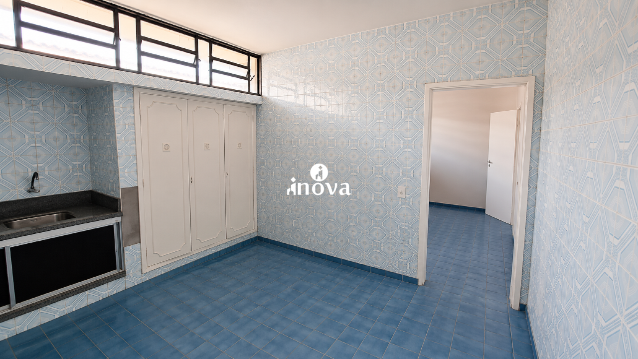 Casa para aluguel no Santa Marta: 