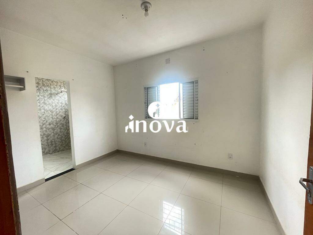 Casa para aluguel no Manoel Mendes: 