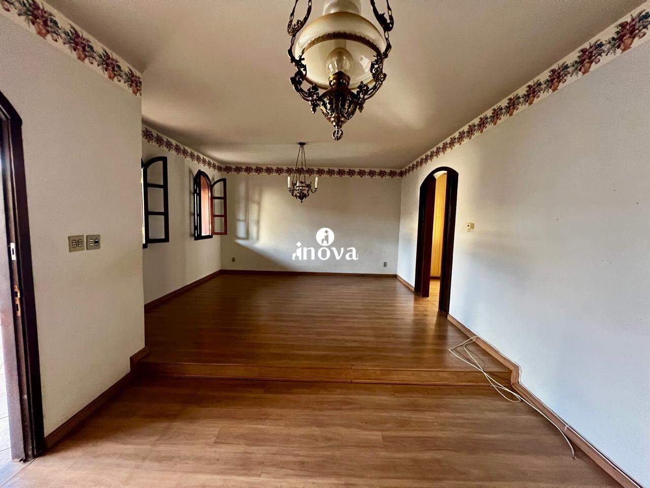 Casa à venda no Vila Olímpica: 