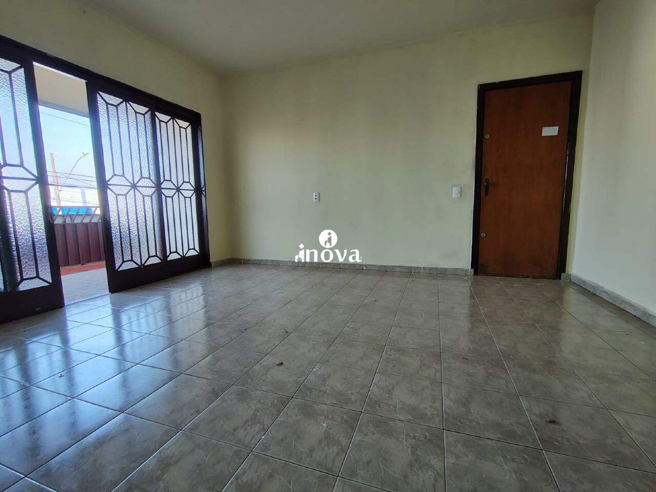 Apartamento para aluguel no Leblon: 