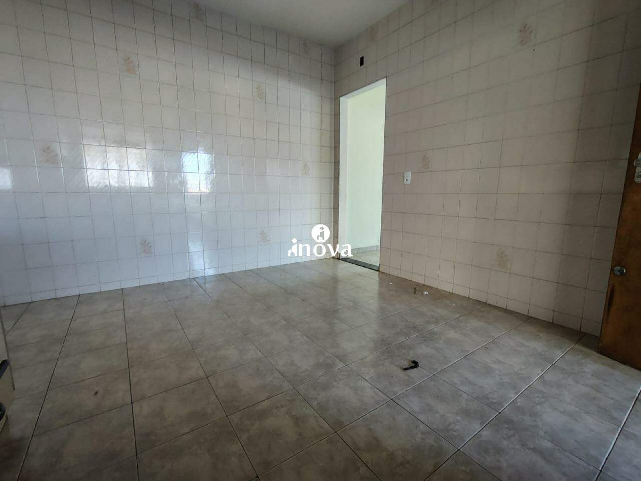 Apartamento para aluguel no Leblon: 