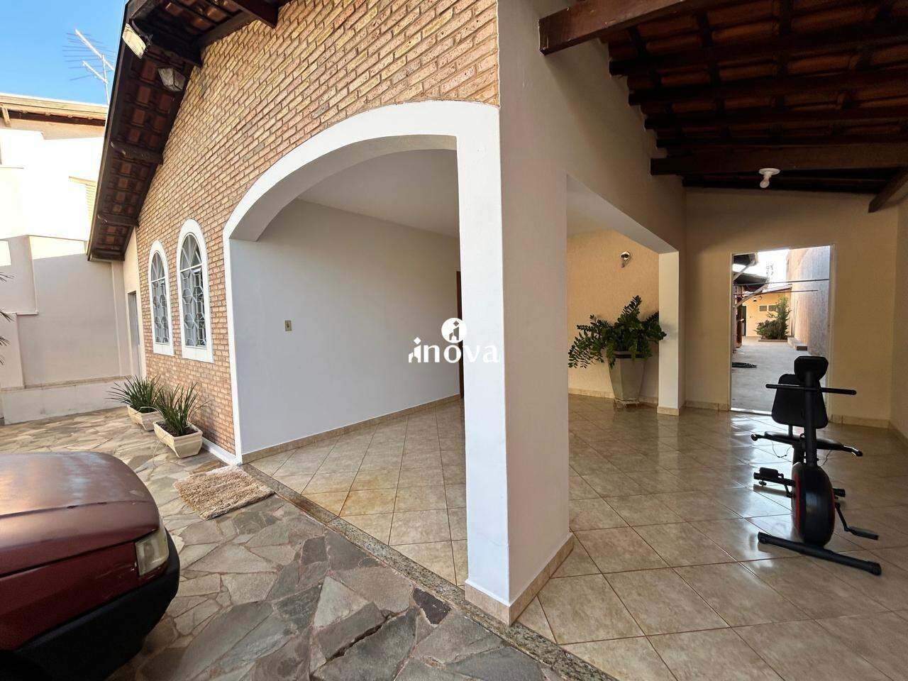 Casa à venda no Abadia: 
