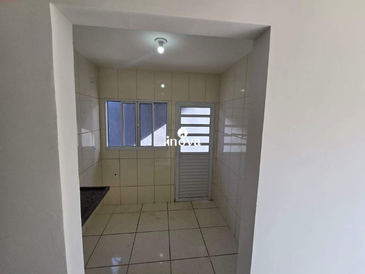 Casa à venda no Antônio Caiado, Residencial: 