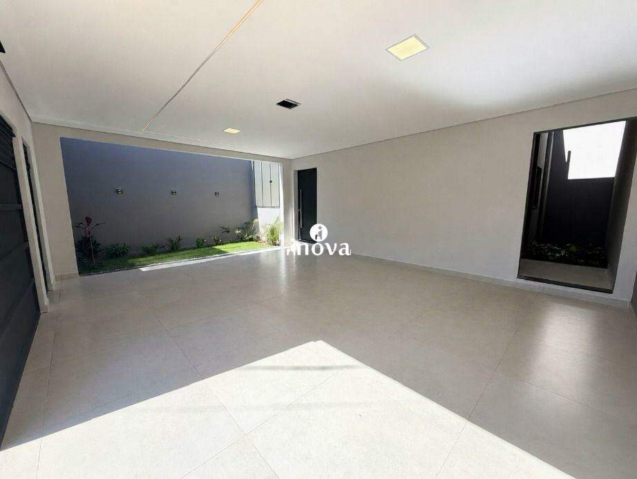 Casa à venda no Nenê Gomes, Jardim: 