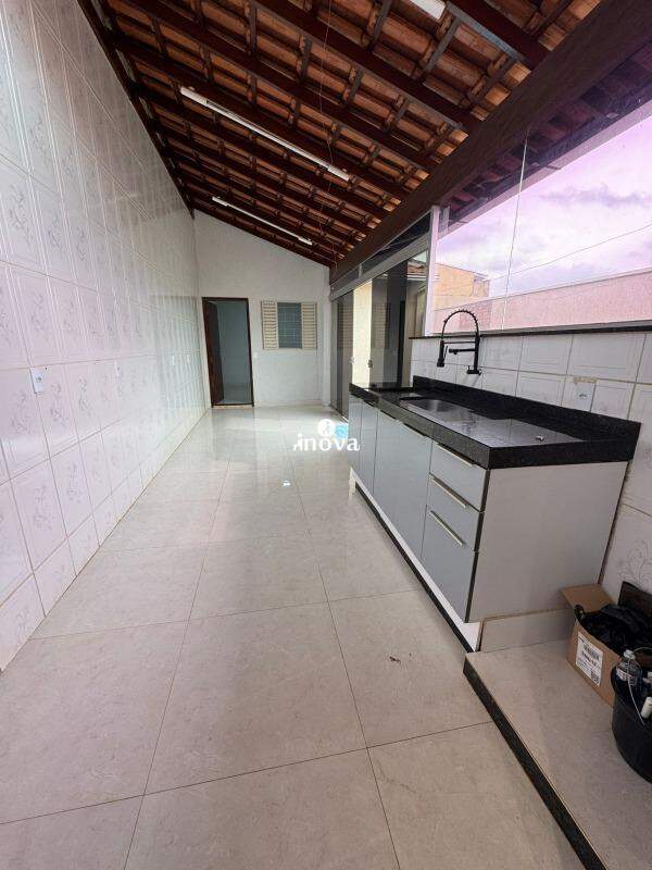 Casa Condomínio à venda no Moradas, Condomínio: 