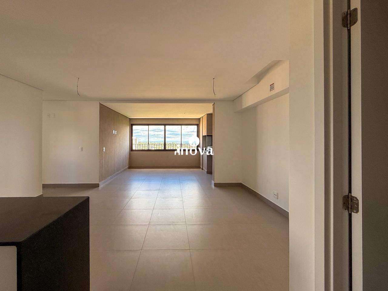 Apartamento à venda no Jardim do Lago: 
