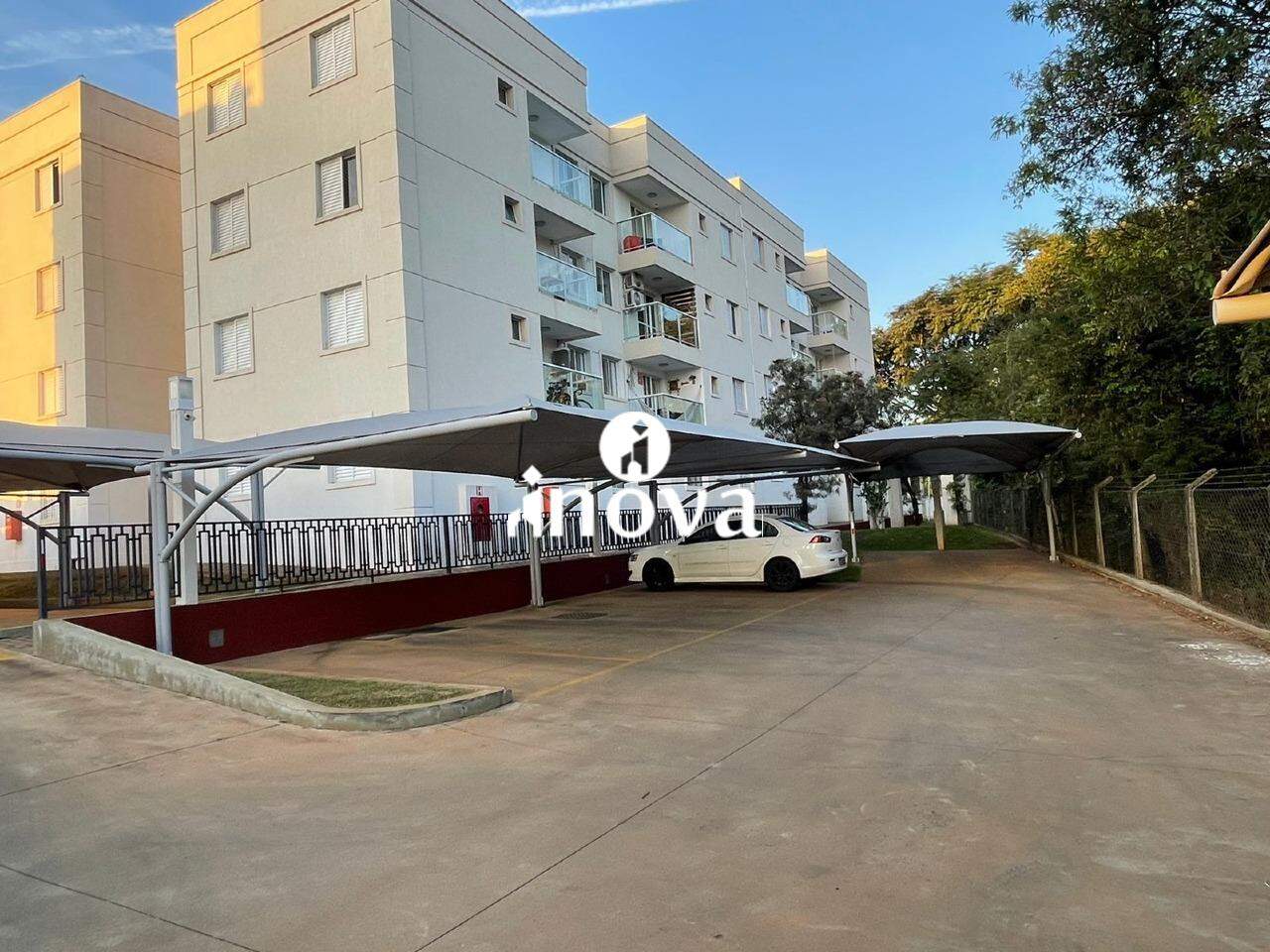 Apartamento para aluguel no Jardim do Lago: 