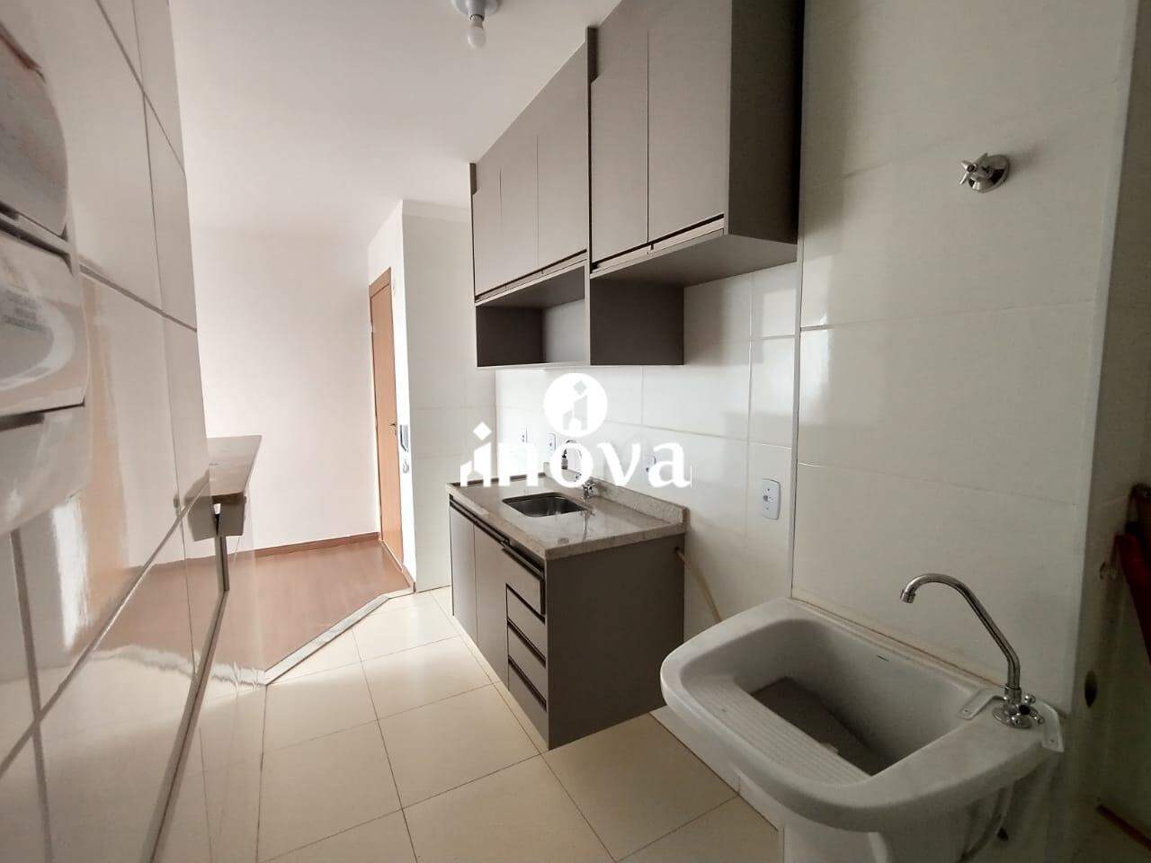 Apartamento para aluguel no Manoel Mendes: 