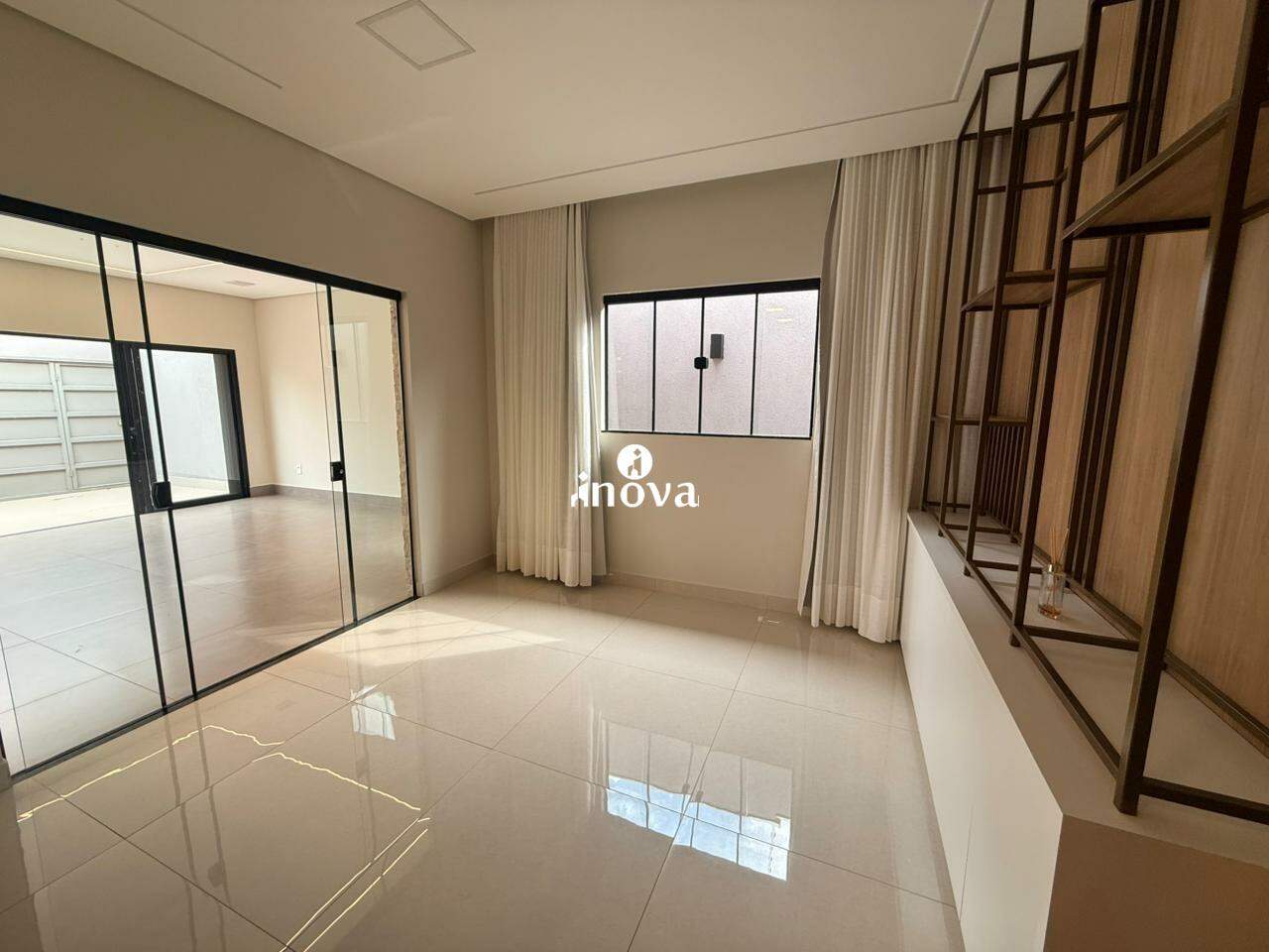 Casa à venda no Espanha, Residencial Jardim: 