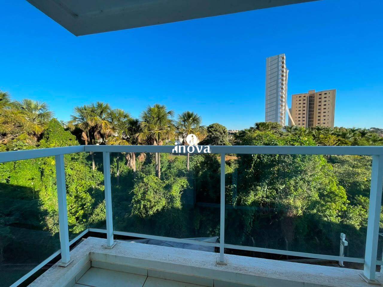 Apartamento à venda no Jardim do Lago: 