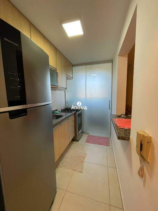 Apartamento à venda no Jardim do Lago: 