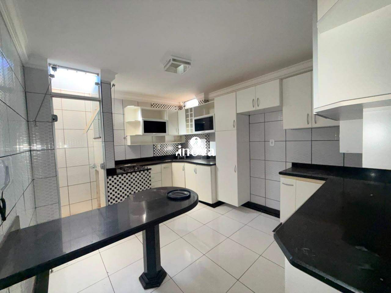 Casa à venda no Vila Olímpica: 