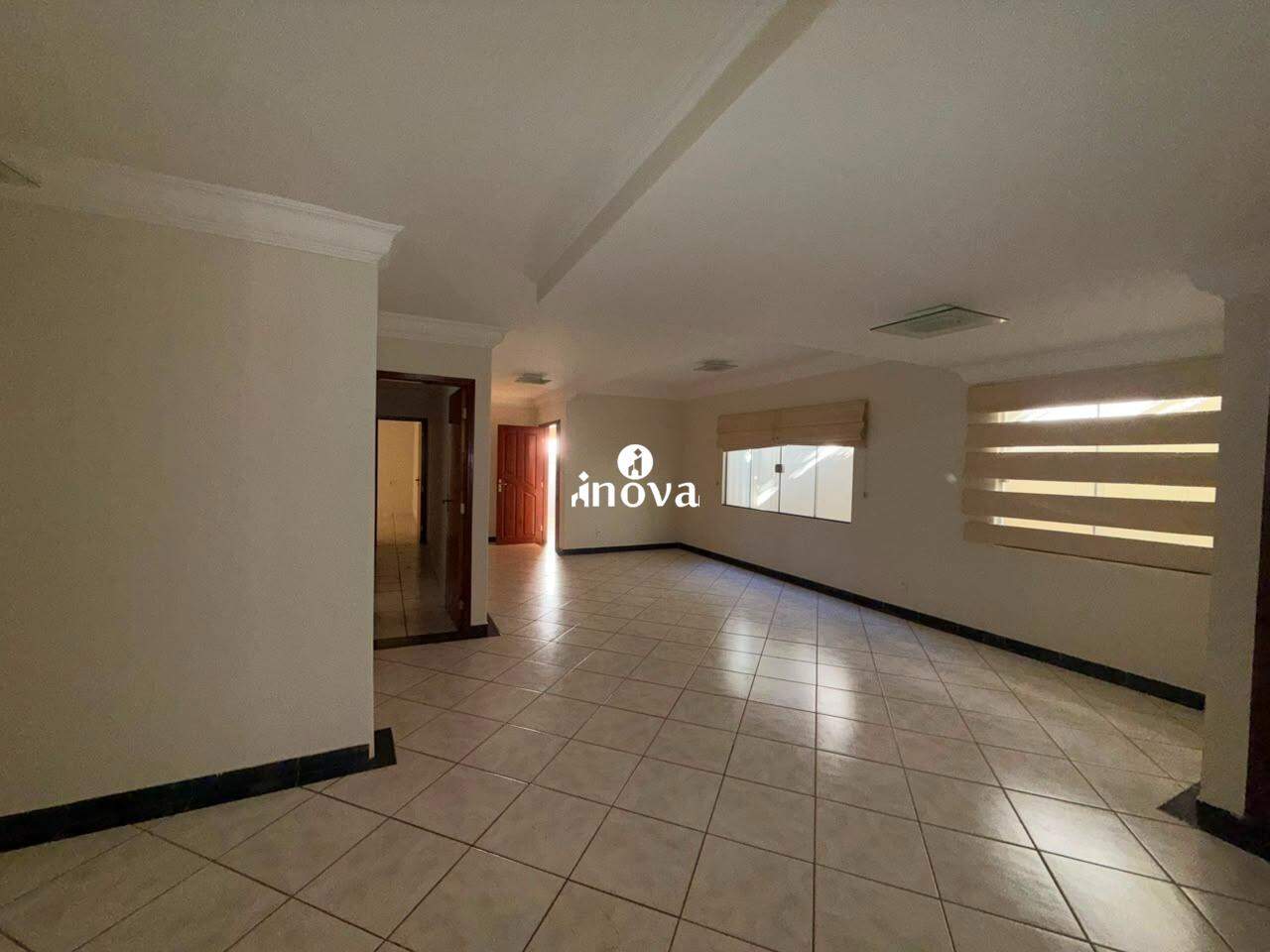 Casa à venda no Vila Olímpica: 