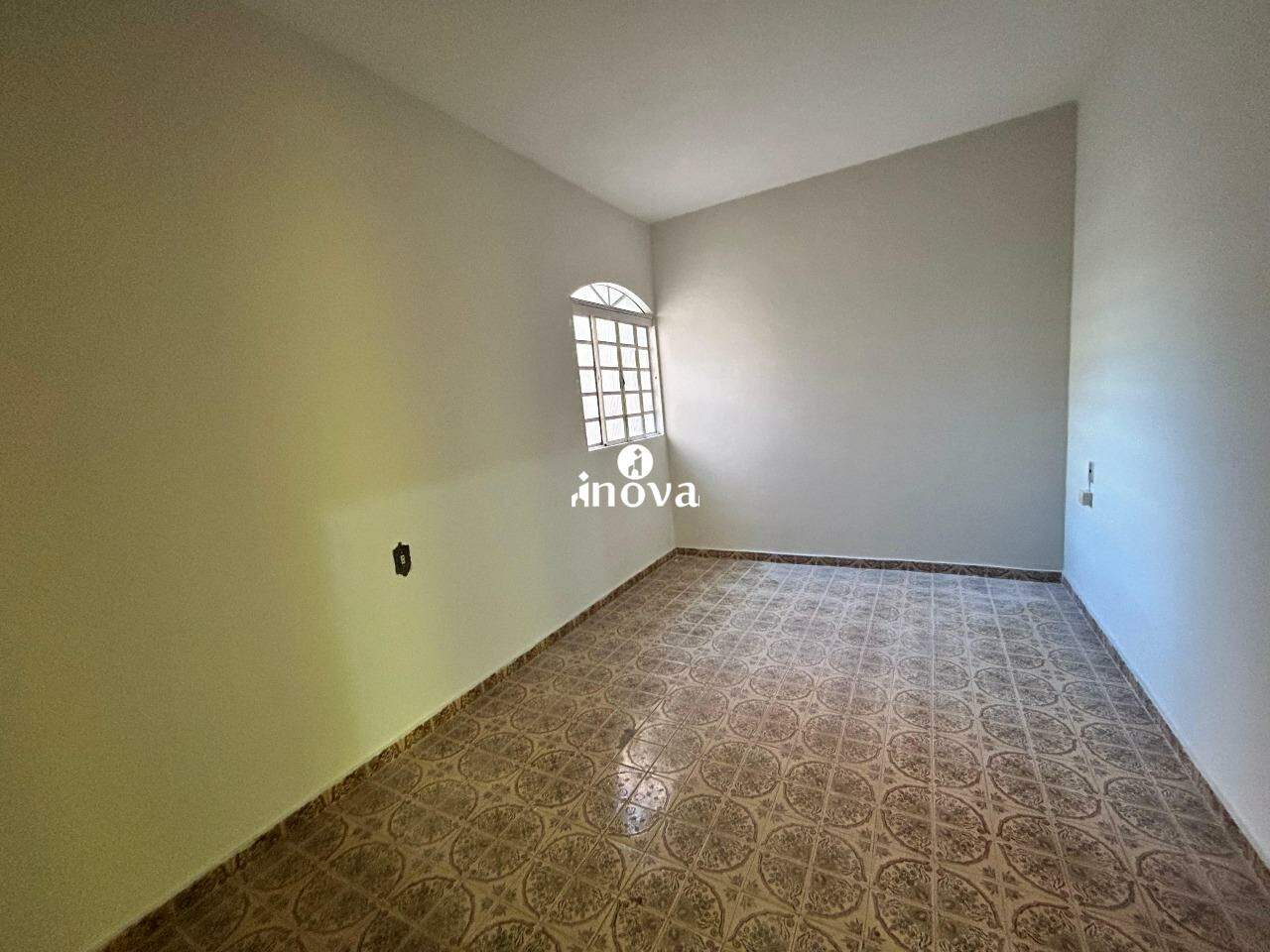 Casa para aluguel no Vila Militar: 