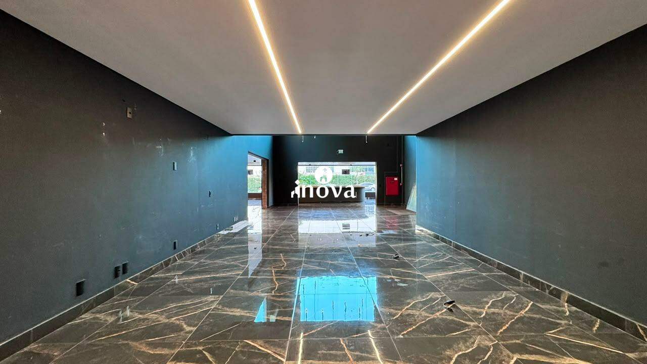 Sala ou Loja para aluguel no Santa Maria: 