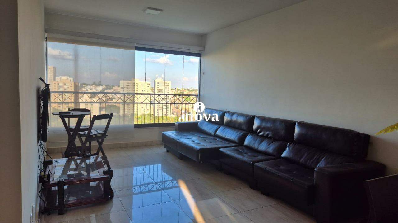 Apartamento à venda no Jardim do Lago: 