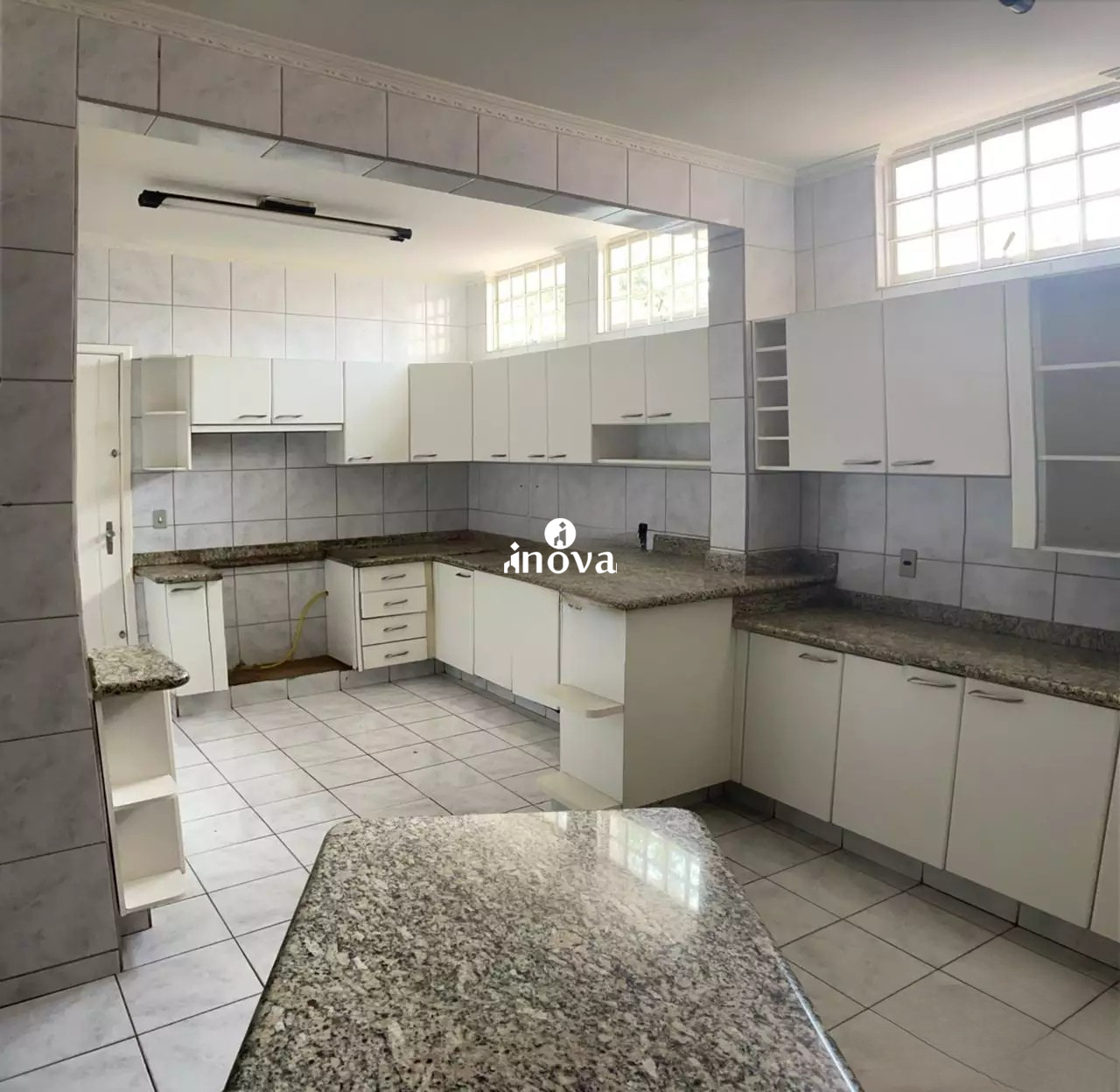 Casa à venda no Vila Olímpica: 