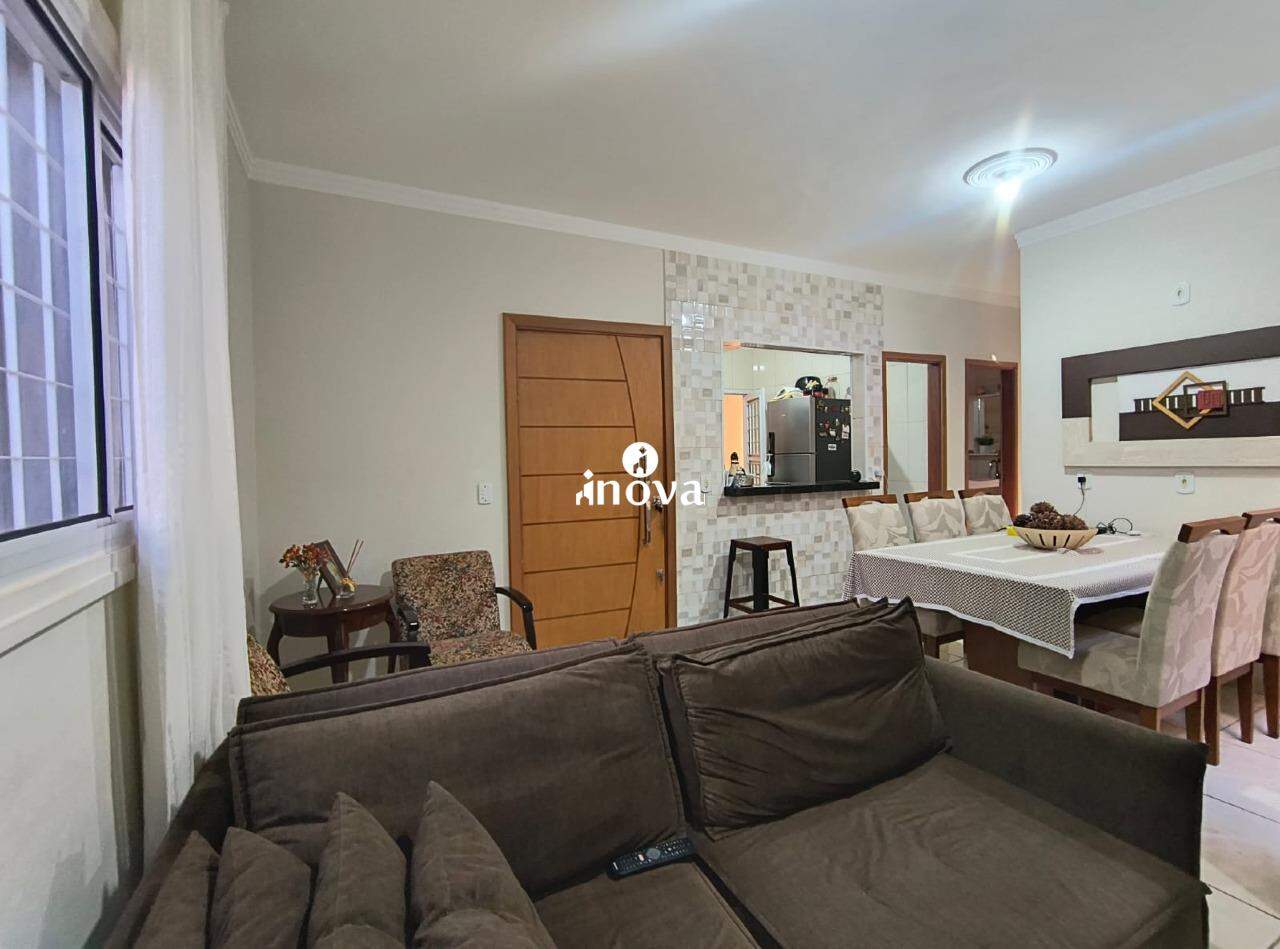 Casa à venda no Maracanã, Jardim: 
