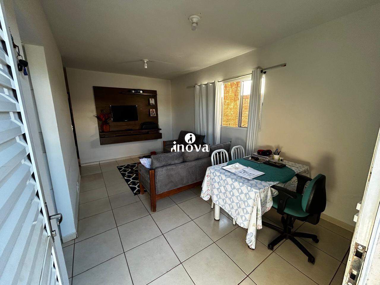 Casa à venda no Beija Flor III: 