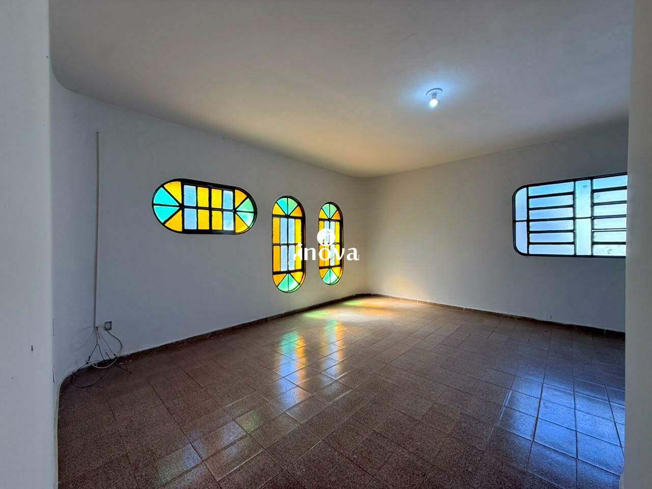 Casa à venda no Santa Marta: 