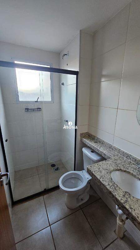 Apartamento para aluguel no Jardim do Lago: 