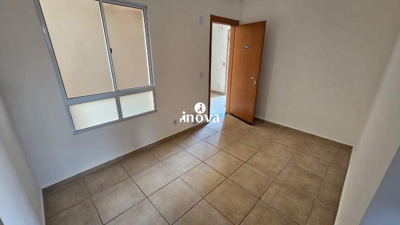 Apartamento para aluguel no Jardim do Lago: 