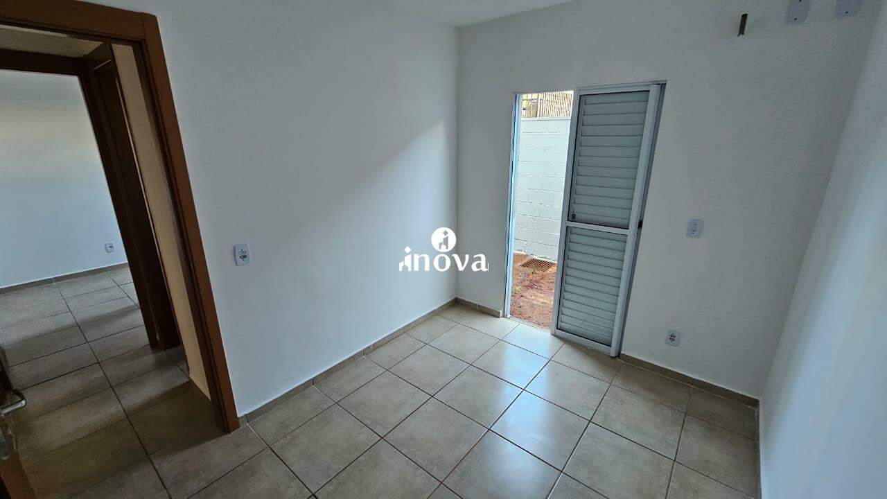 Apartamento para aluguel no Jardim do Lago: 