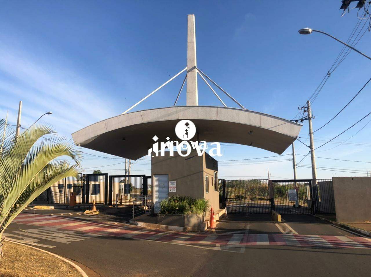 Casa Condomínio à venda no Moradas, Condomínio: 