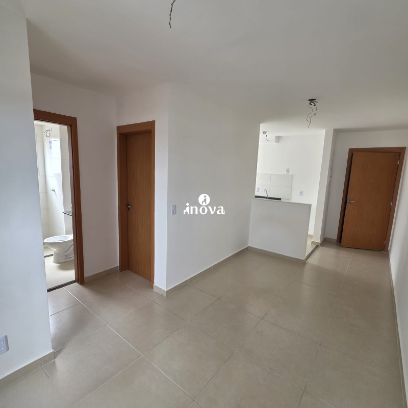 Apartamento para aluguel no Jardim do Lago: 