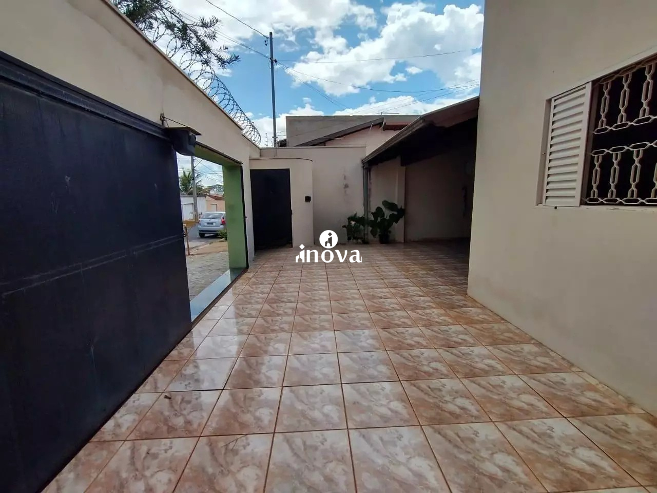 Casa à venda no BeijaFlor II: 