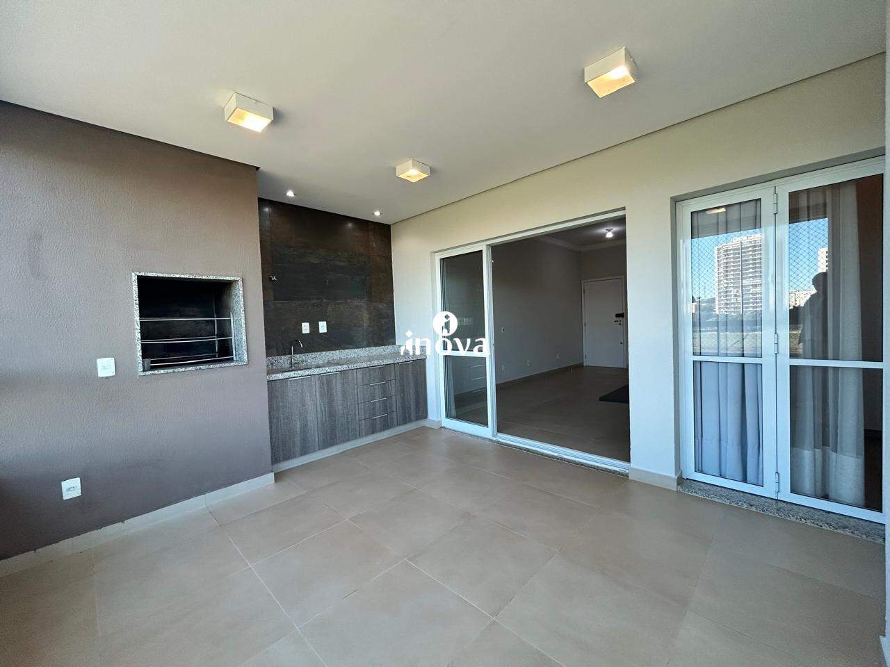 Apartamento à venda no Jardim do Lago: 