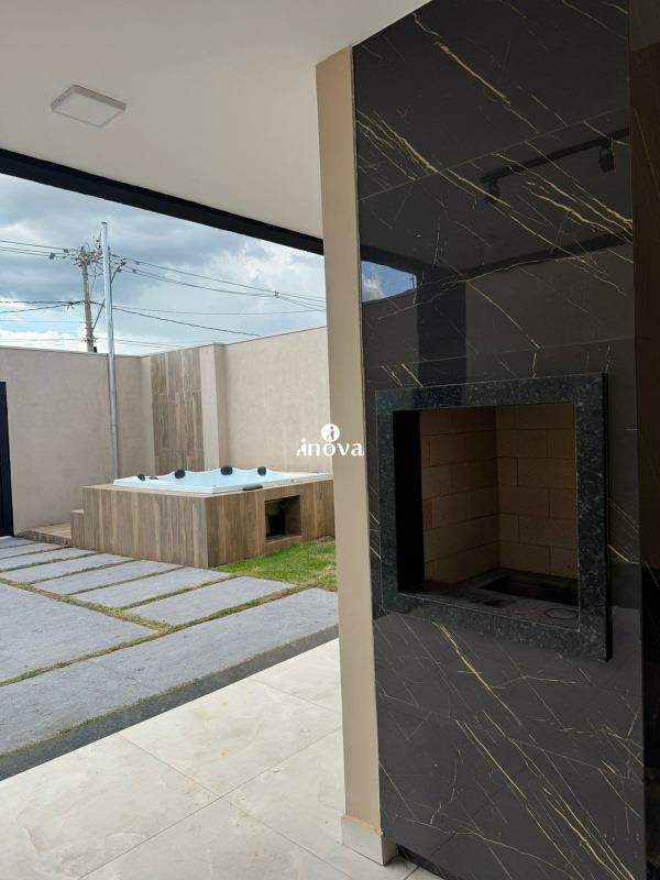 Casa à venda no Laranjeiras II, Parque das: 