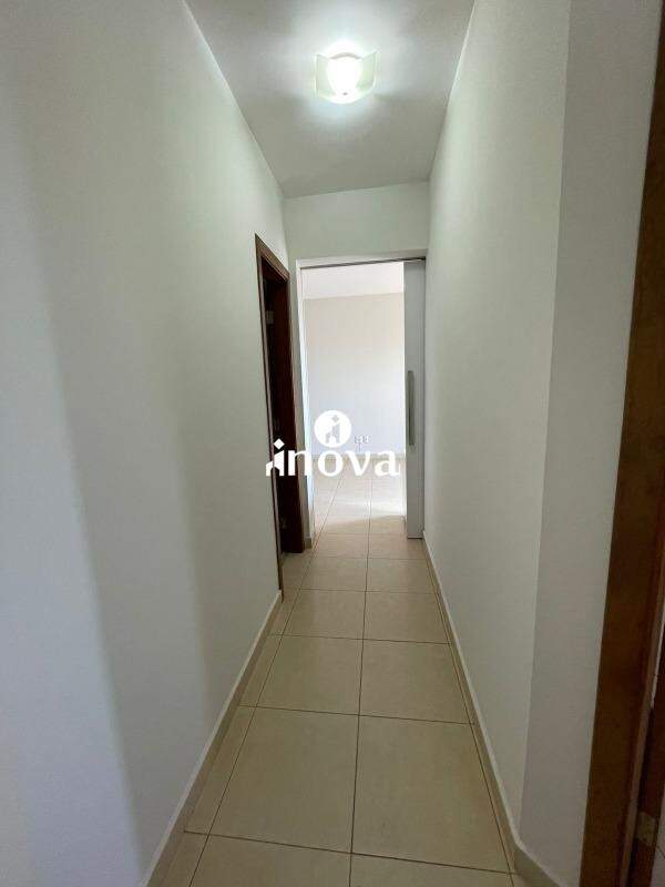 Apartamento para aluguel no Mercês: 