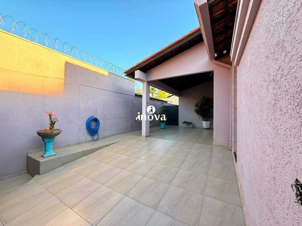 Casa à venda no Fabrício: 