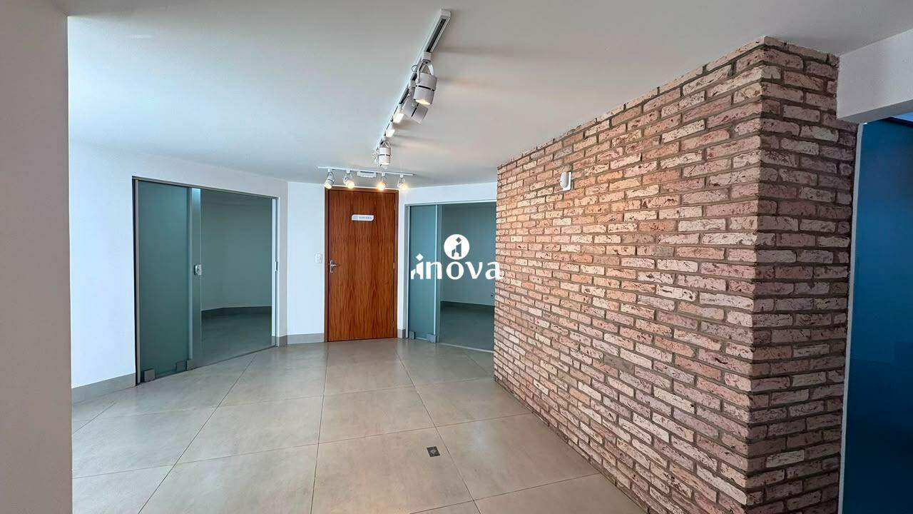 Casa Comercial para aluguel no Centro: 