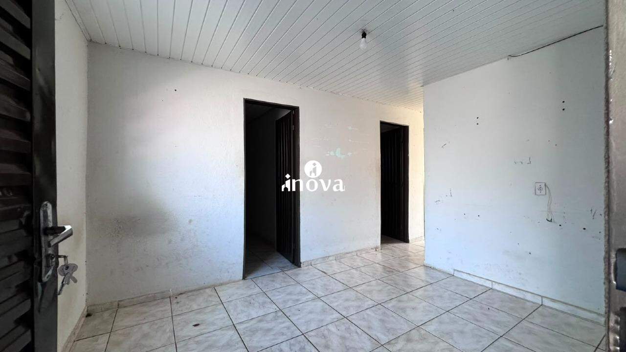 Área Comercial à venda no Manoel Mendes: 