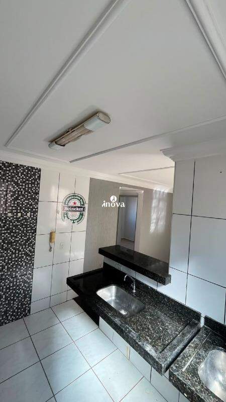 Apartamento à venda no Manoel Mendes: 