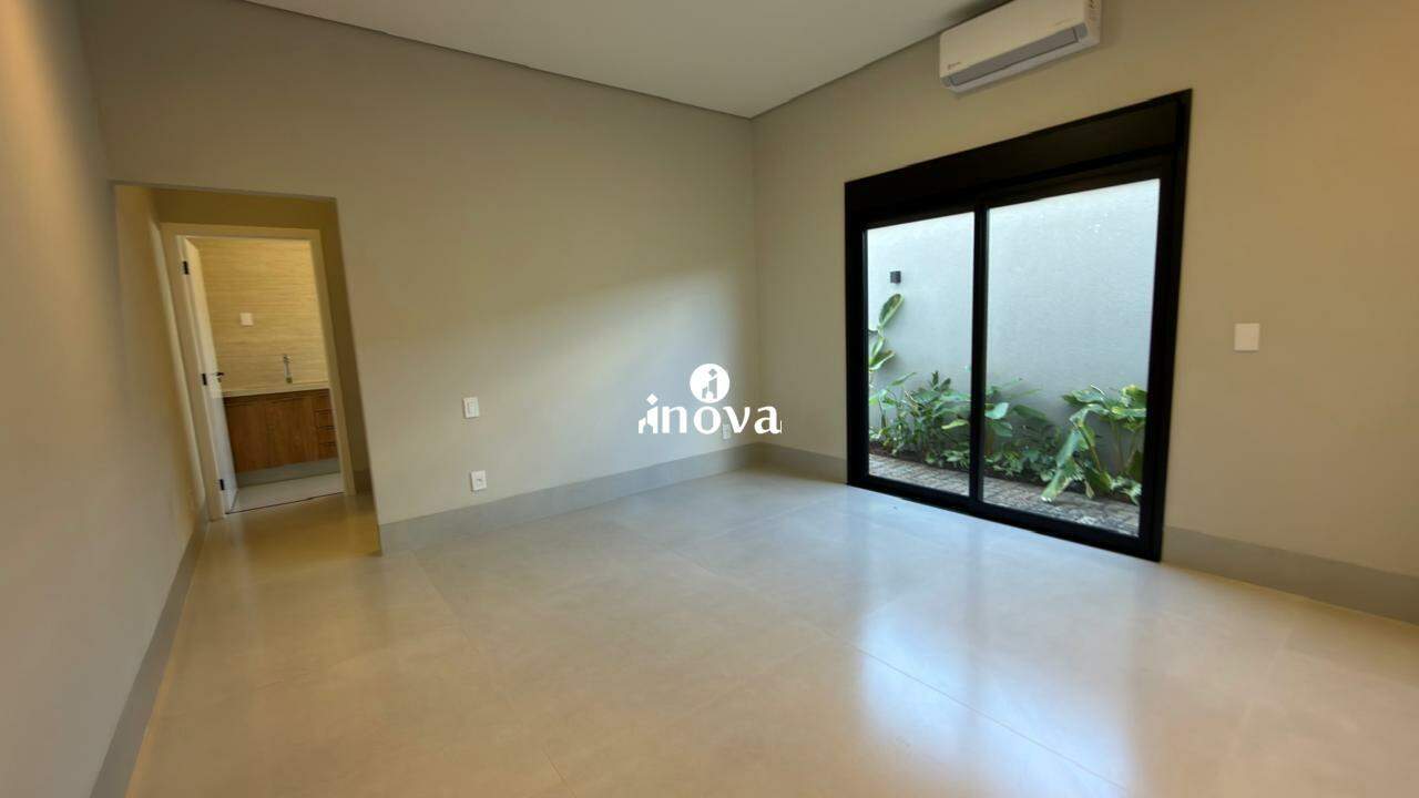 Casa Condomínio à venda no Damha III - Res. Uberaba: 