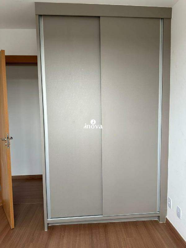 Apartamento à venda no Manoel Mendes: 