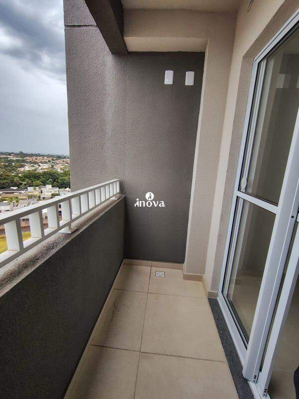 Apartamento para aluguel no Jardim do Lago: 