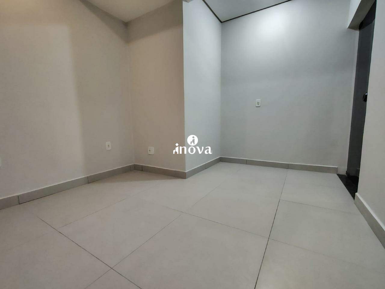Sala ou Loja para aluguel no Centro: 