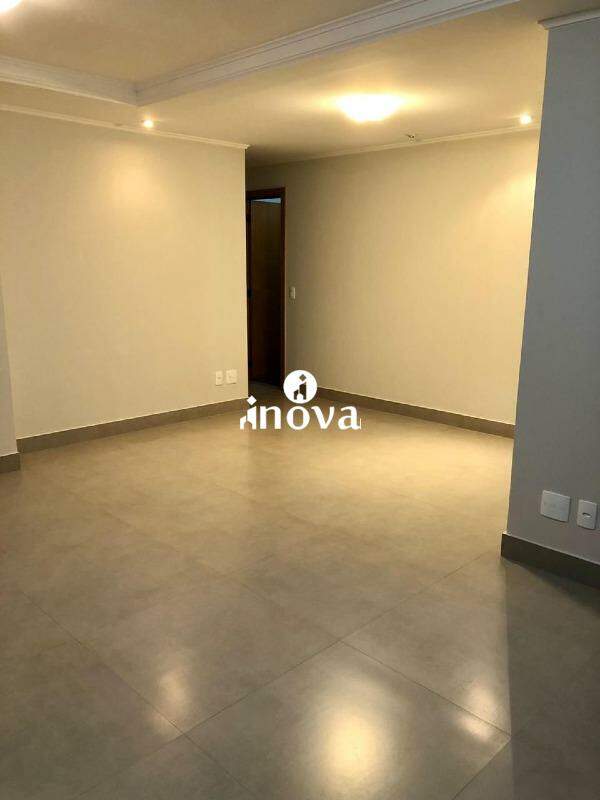 Apartamento à venda no Alexandre Campos - Jardim: 